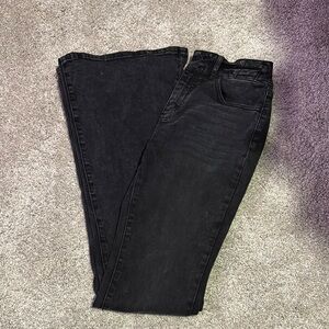 Buckle Jeans// Kancan Kurvy High Rise Flare